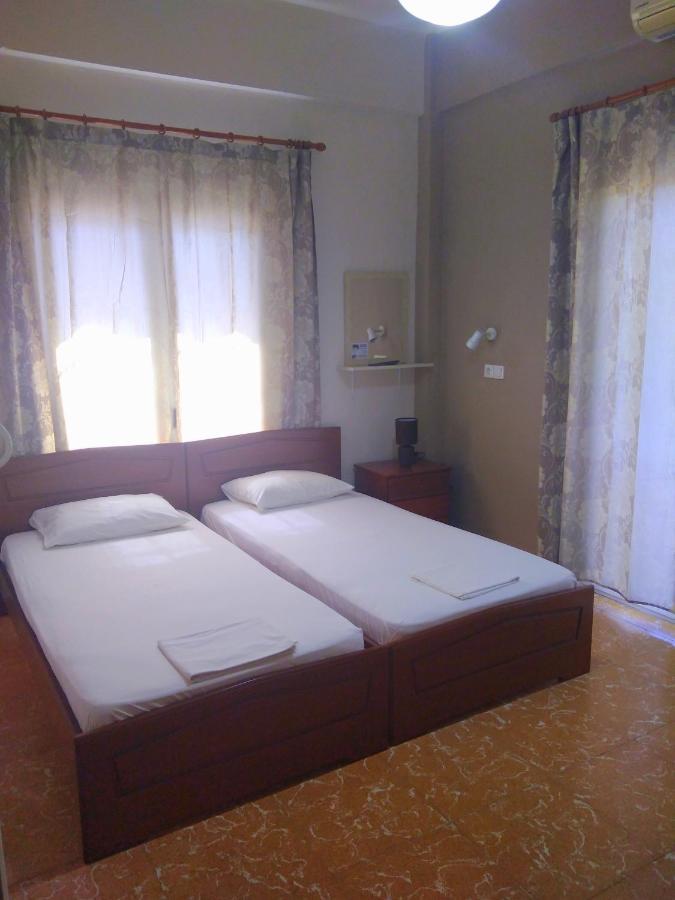 Rooms-Studio Anagnostou Loutra Aidhipsou Exteriör bild